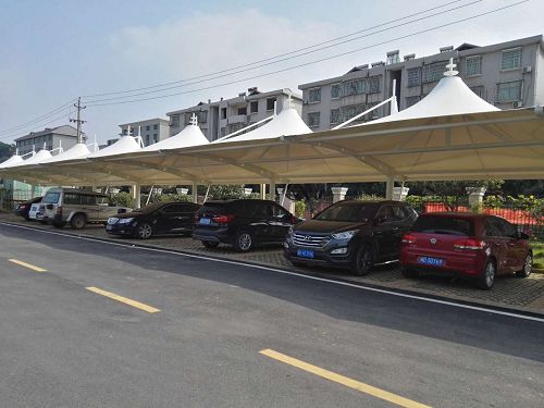 膜結(jié)構(gòu)汽車棚案例